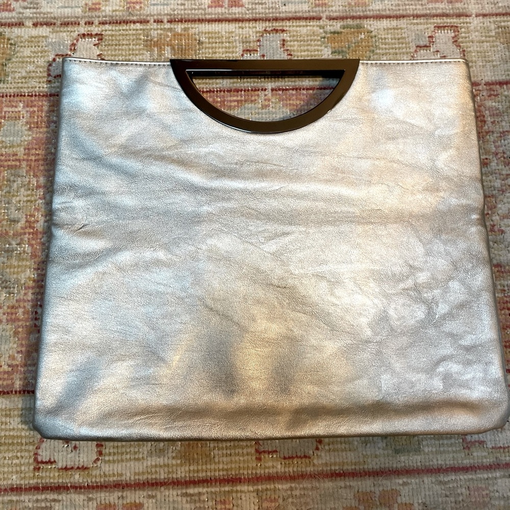 Silver evening bag.